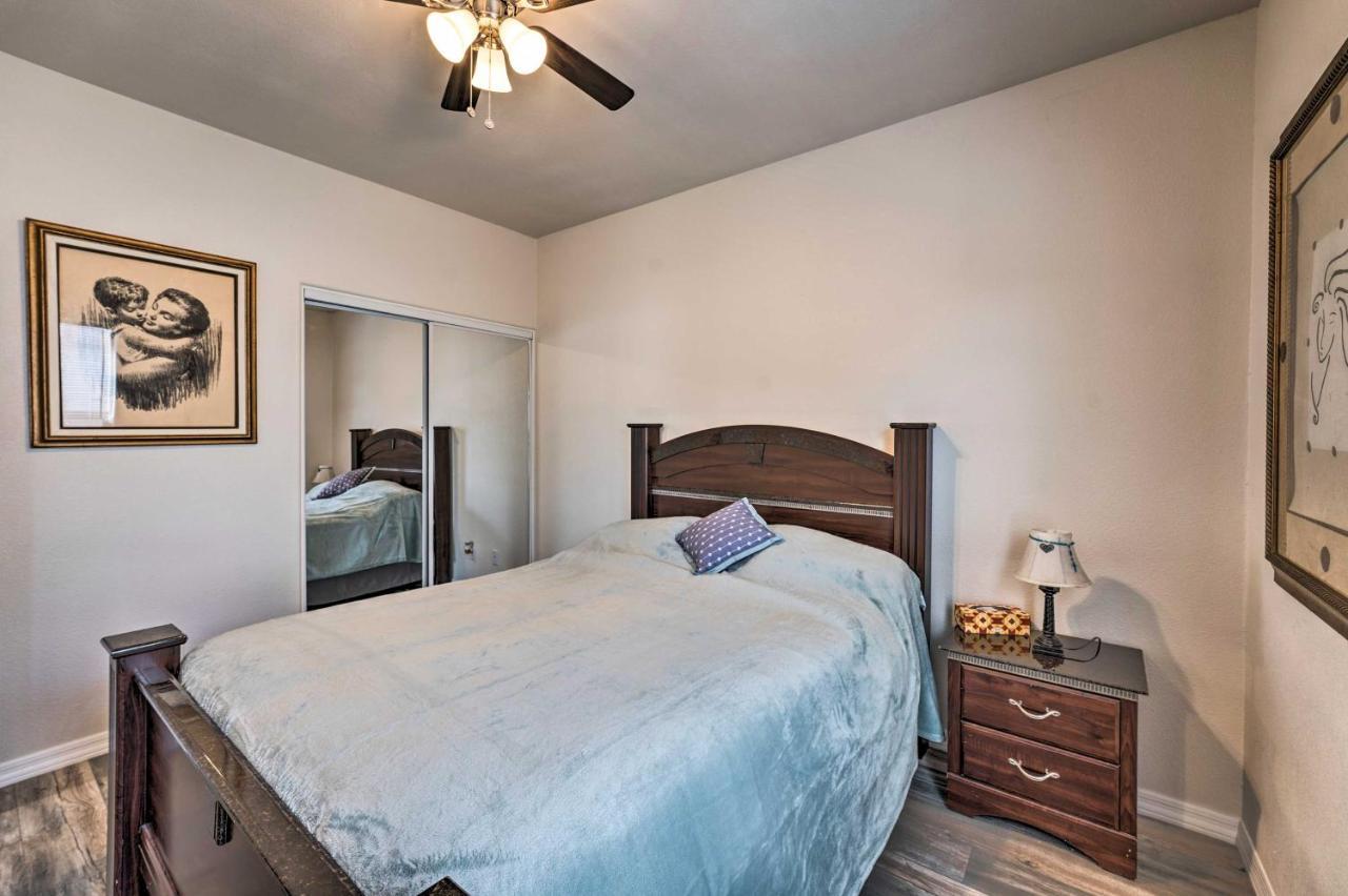 Pet-Friendly Retreat - 1 Block To Colorado River! Bullhead City Exterior photo